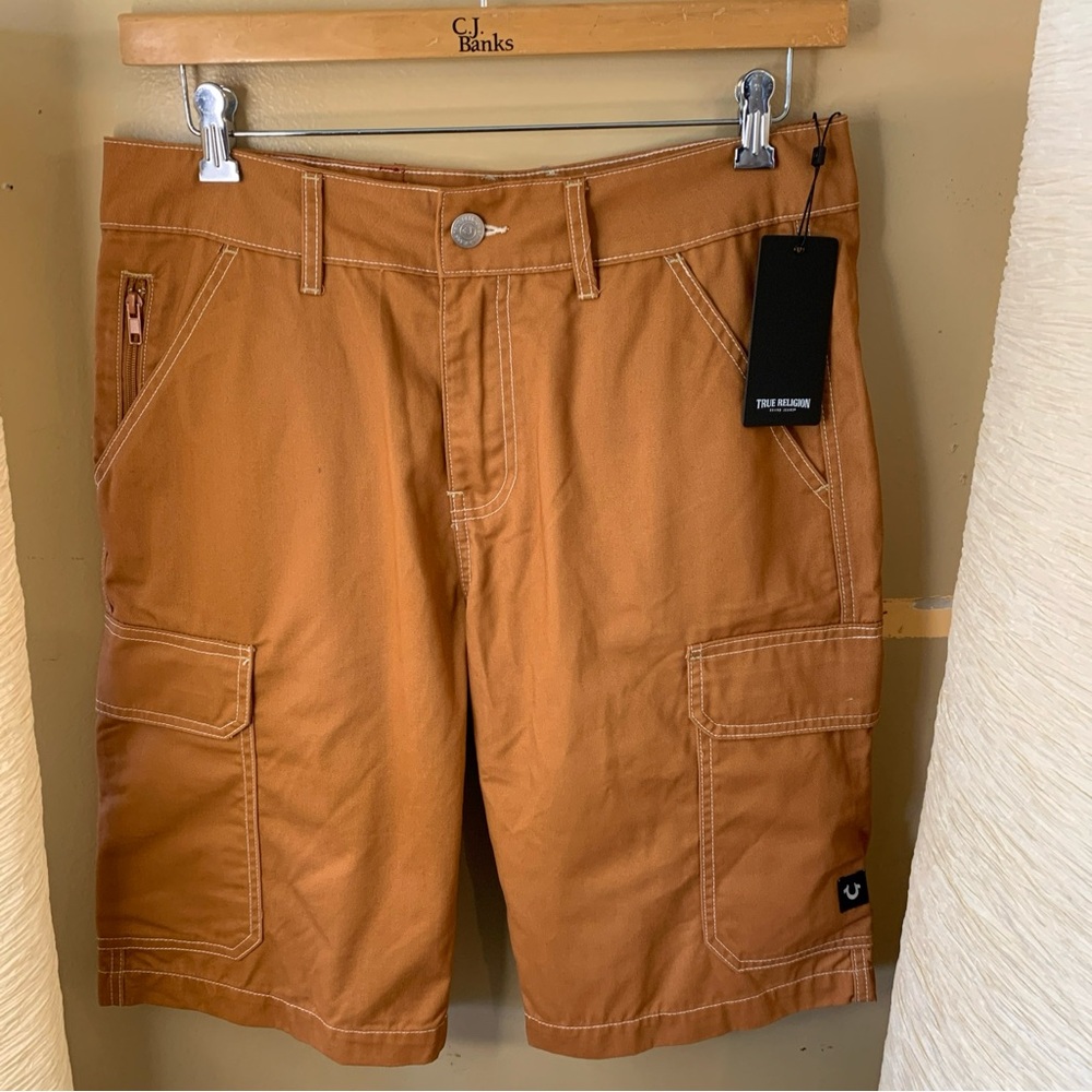 NEW NWT True Religion Cargo shorts Sz 32